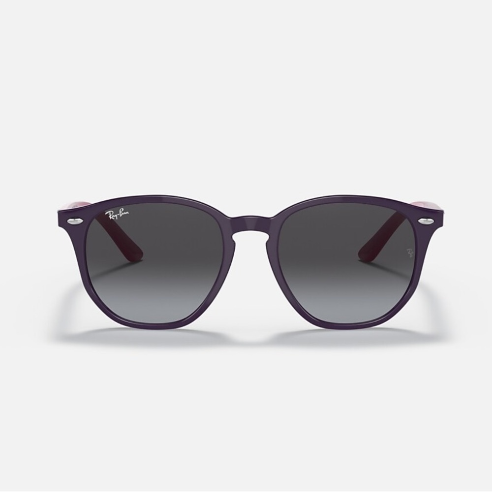 Ray-Ban Jr. RJ9070S Gradient Sunglasses for Kids - Picture 4 of 8